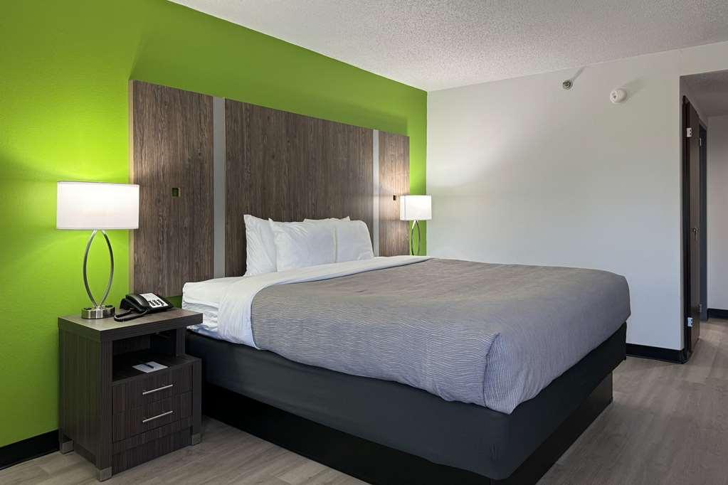 Quality Inn Clarksville - Exit 11 Værelse billede