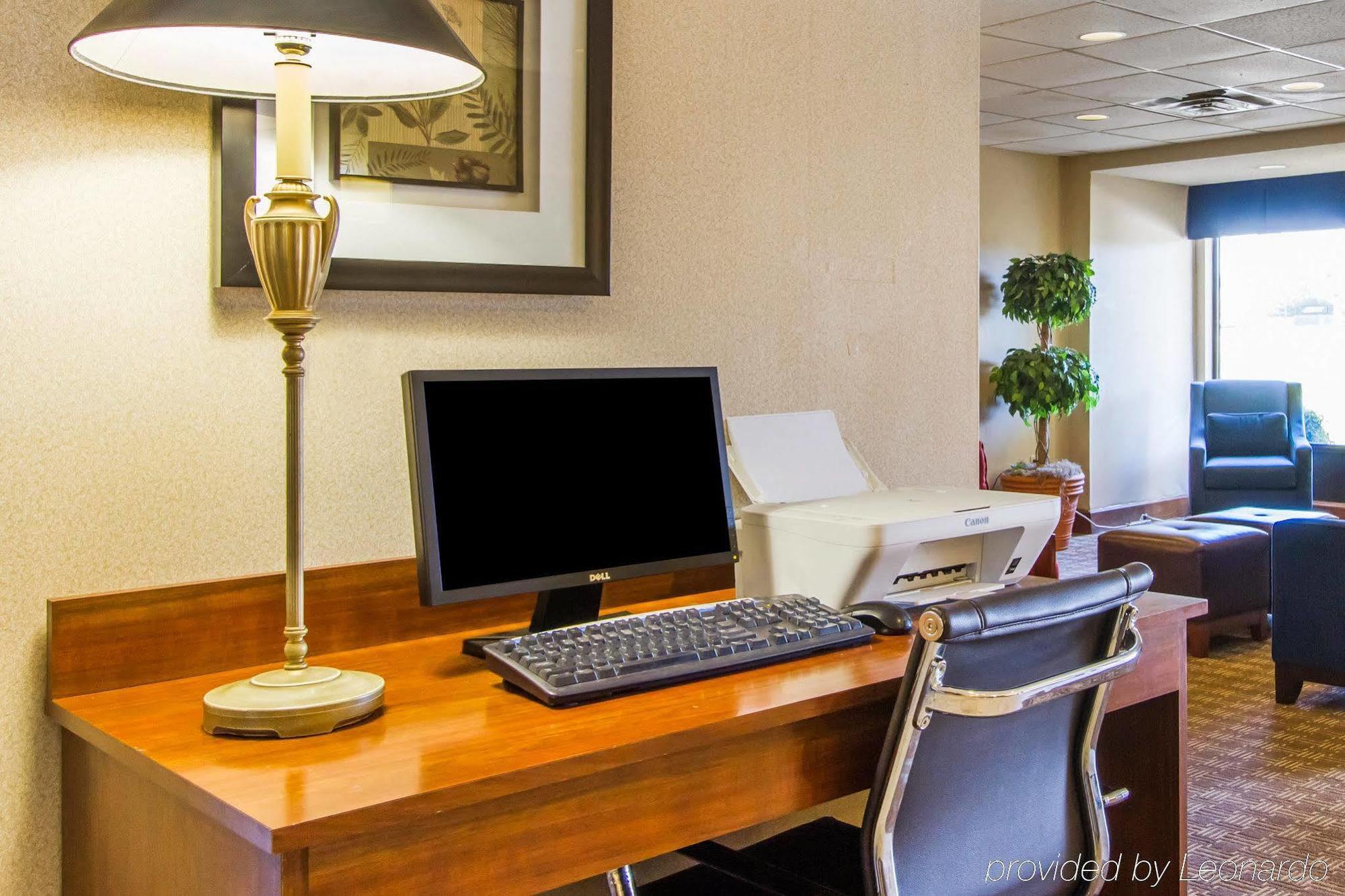 Quality Inn Clarksville - Exit 11 Eksteriør billede