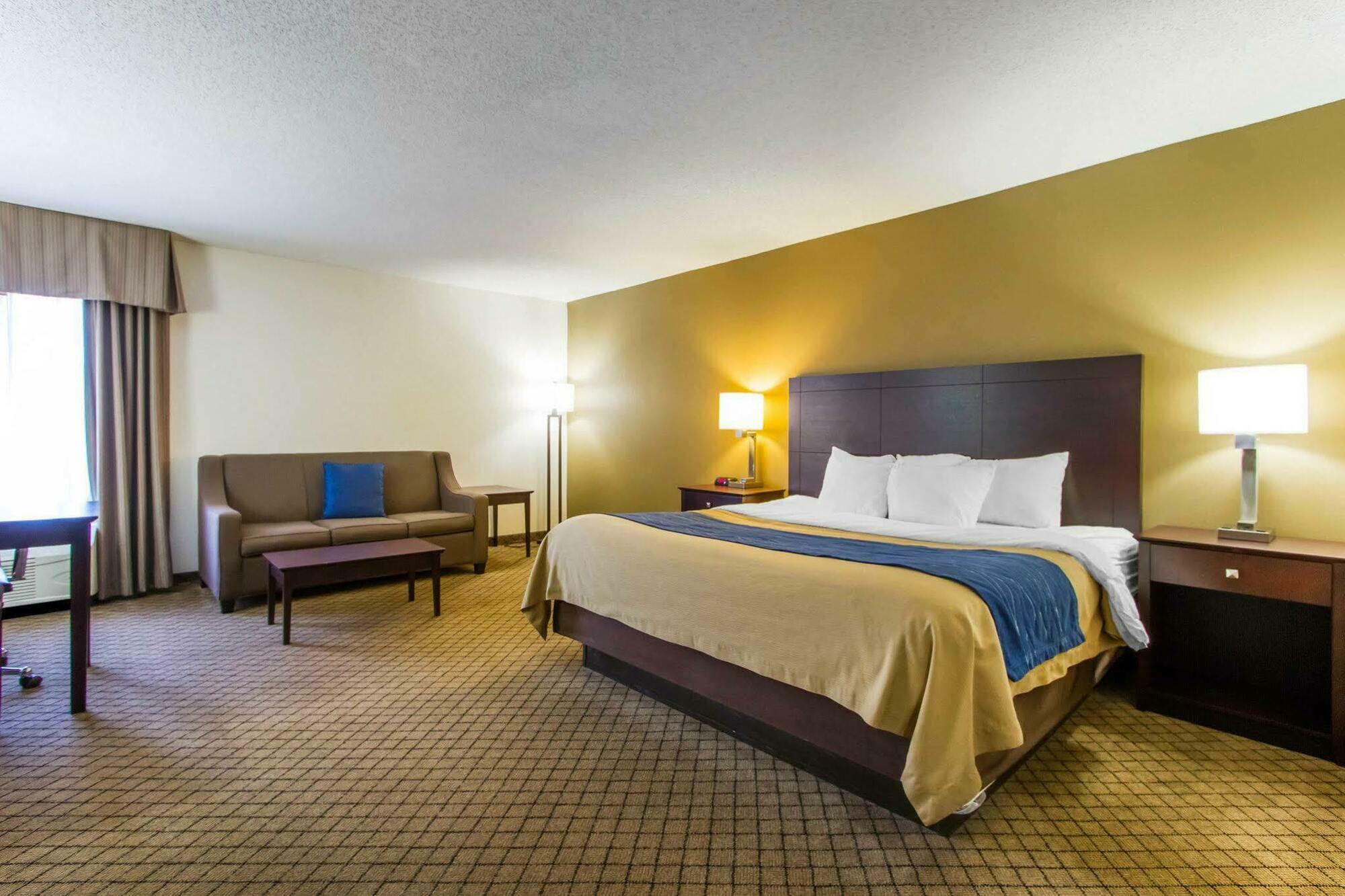 Quality Inn Clarksville - Exit 11 Eksteriør billede